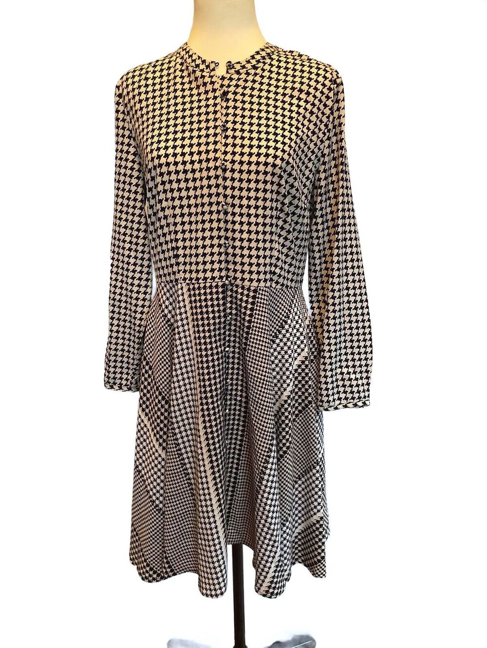 Black White Houndstooth Fit Flare Dress M Button Front Mod Dark Academia Preppy